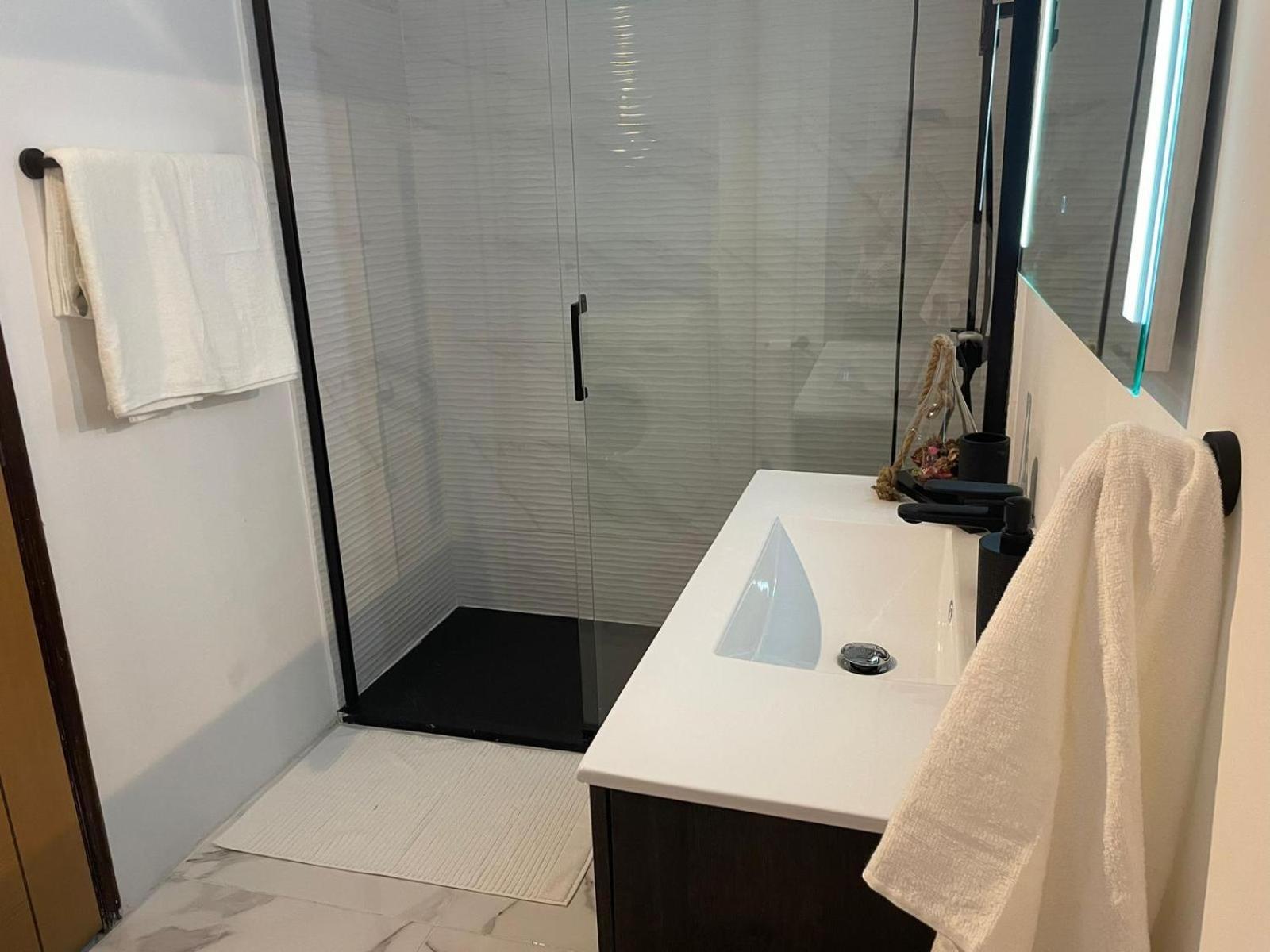 דירות אלבופיירה Ocean View Getaway מראה חיצוני תמונה